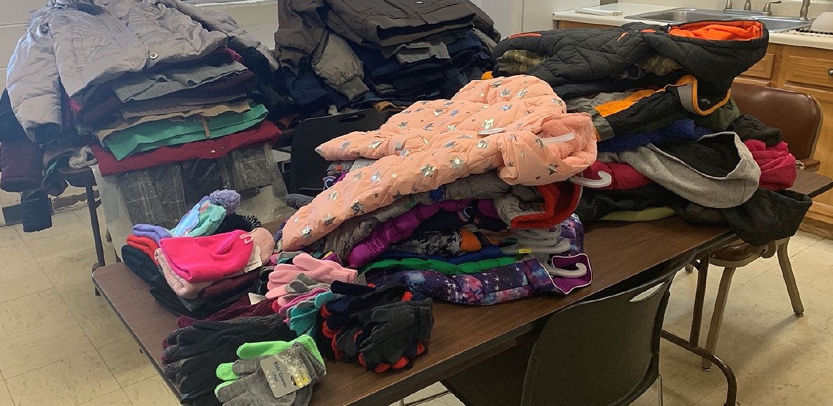 holiday-giving-coat-drive